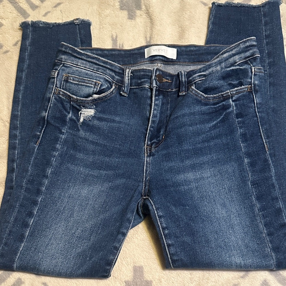 A181. Verve Women's Distressed Blue Skinny Jeans